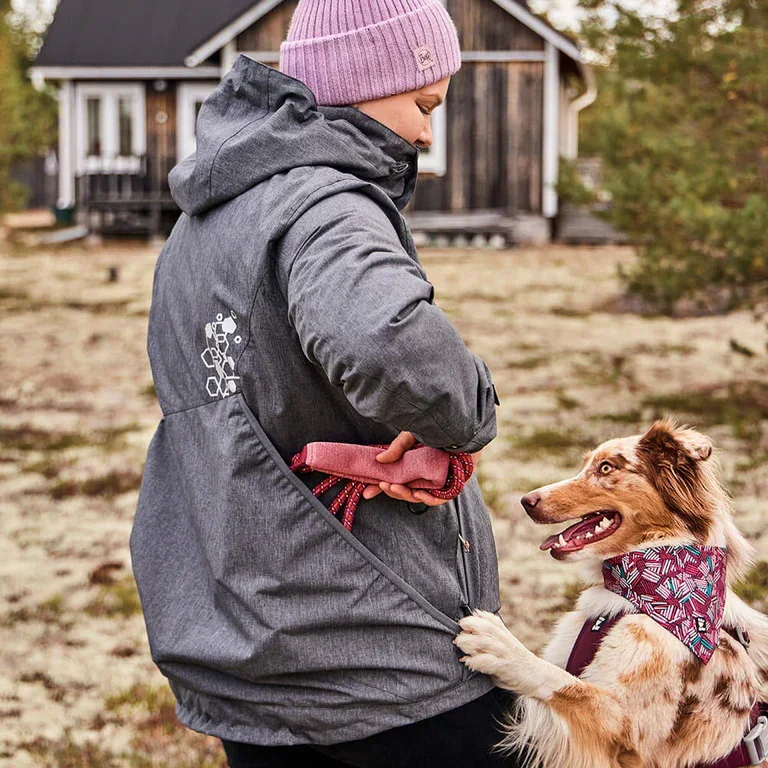 Hurtta Trainingsjacke Training Jacket ECO | Recyceltes Material | Wassersäule über 10000 mm | Blackberry