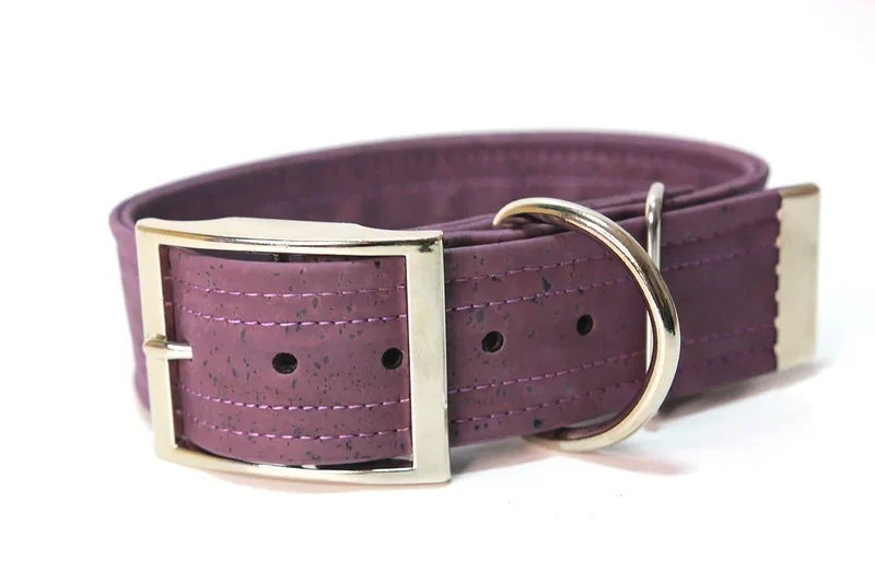 Hundehalsband mit Dornschnalle | Korkleder | Robust & Vegan | Flieder/silber