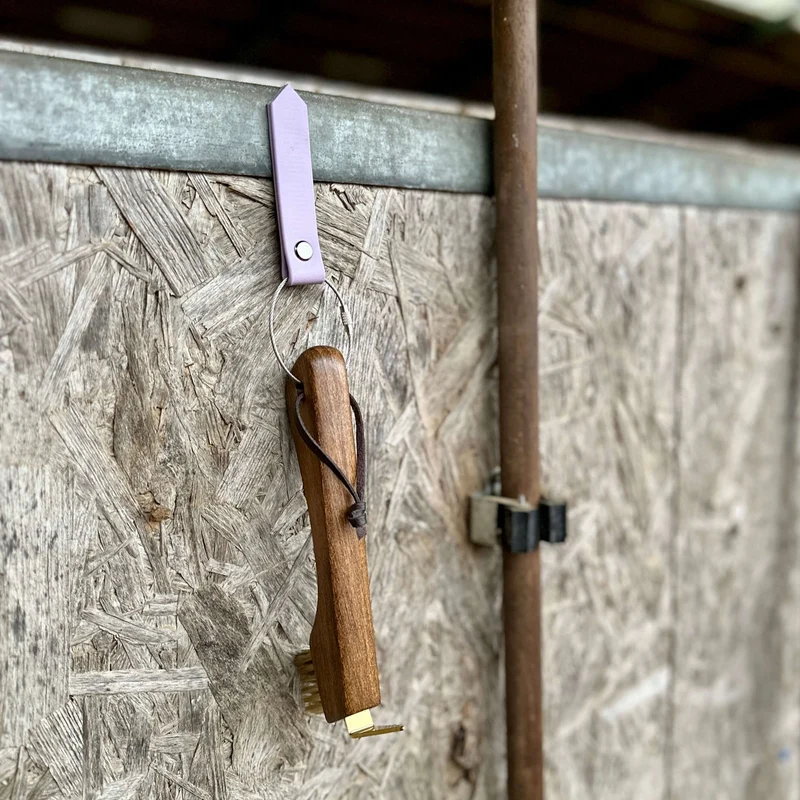 MagBarn – magnetischer Halter für Hufkratzer