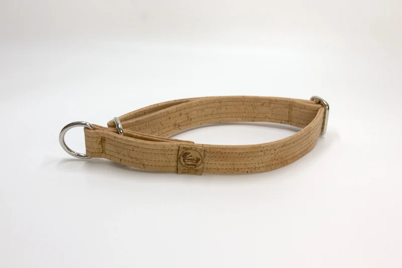Zugstopp Halsband | Korkleder | Robust & Vegan | Natur | Beschläge wählbar