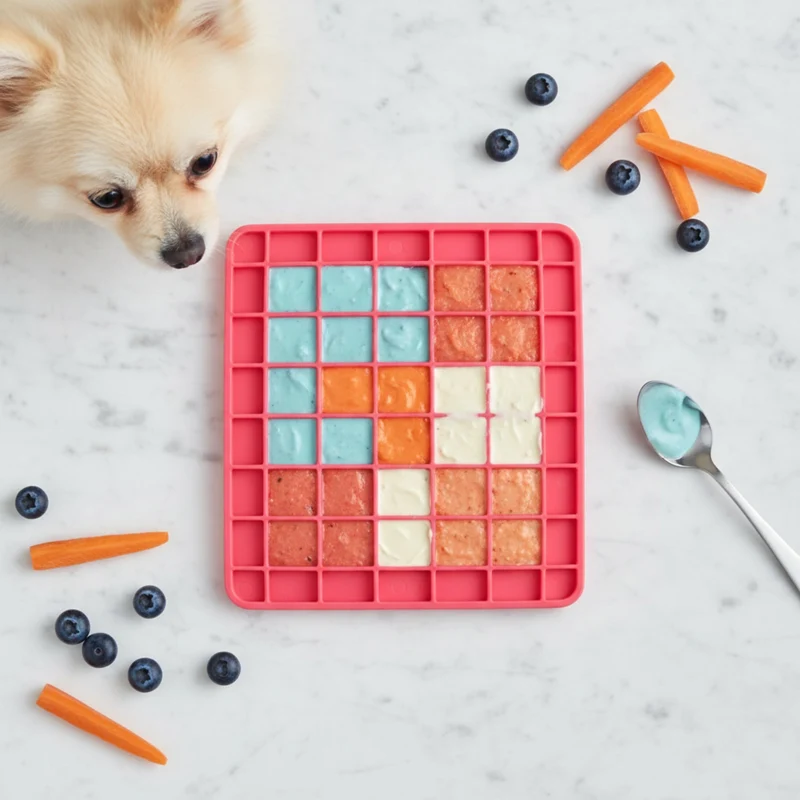 LickiMat Mini Playdate – Die beruhigende Anti-Stress Schleckmatte für kleine & mittelgroße Hunde | Slow Feeding, mentale Auslastung & pure Entspannung