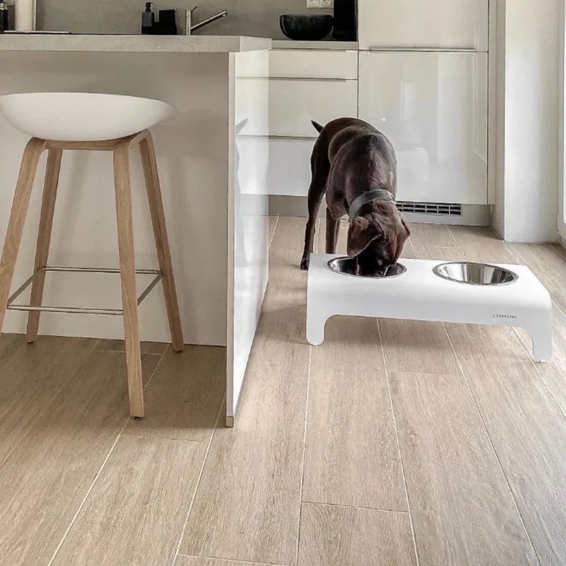 LABBVENN RICO Futterstation für Hunde | Edelstahlnäpfe | 3 Größen | Weiß