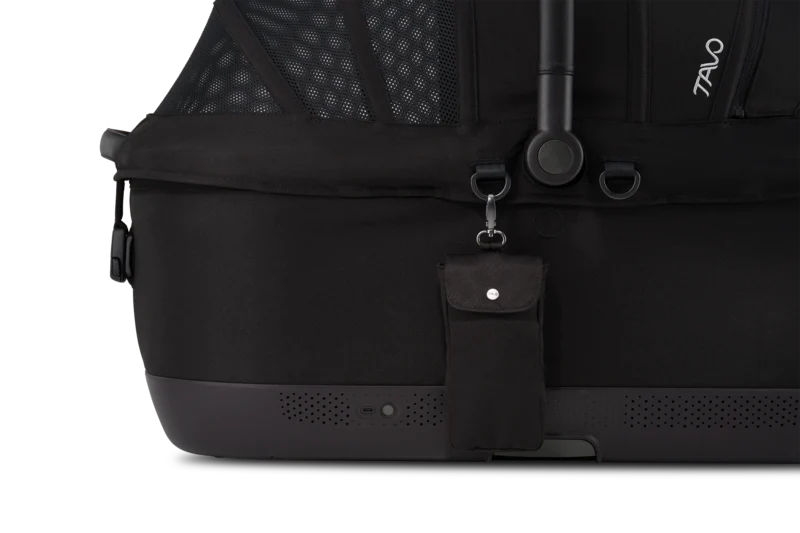 Isofix Autositz & Transportbox Maeve™ iso7x-L WIND von Tavo für Hunde bis 18 kg | GREENGUARD-Gold-Zertifizierung | Farbe: Onyx