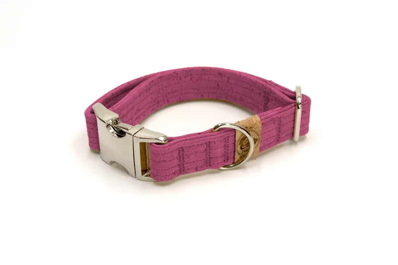 Hundehalsband mit Klickverschluss | Korkleder | Robust & Vegan | Pink | Beschläge wählbar