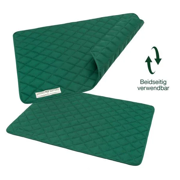 Öko Hundedecke Davos HOUND&NATURE | Wasserfest & recycelte Materialien | Oeko-Tex® Standard 100 | Grün