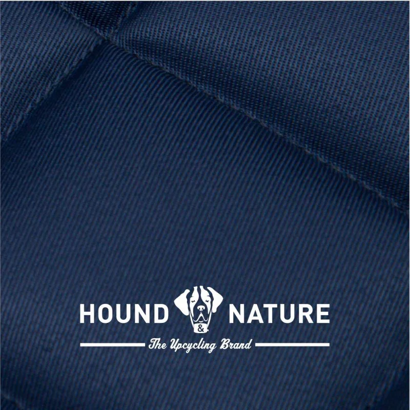Öko Hundedecke Davos HOUND&NATURE | Wasserfest & recycelte Materialien | Oeko-Tex® Standard 100 | Blau