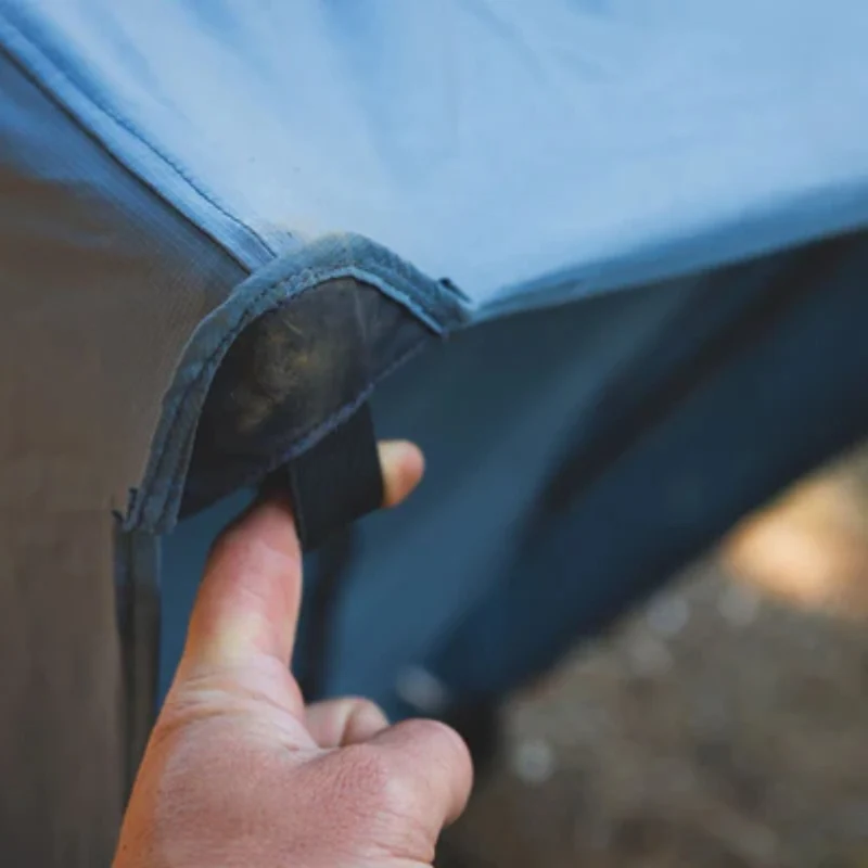 Ruffwear Mt. EverRest Insulated Dog Cot Cover – Wärmeisolierender Bezug für das Hundebett mit Windschutz und Premium-Komfort
