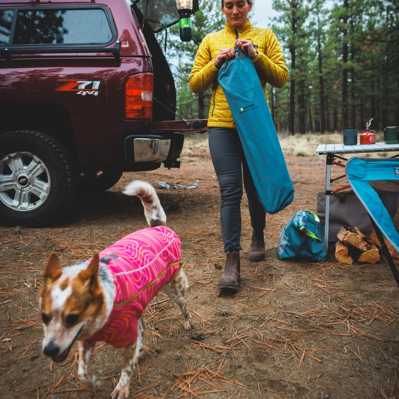 Ruffwear Mt. EverRest Hundebett – Erhöhtes, tragbares Premium-Hundebett für Zuhause, Camping und unterwegs