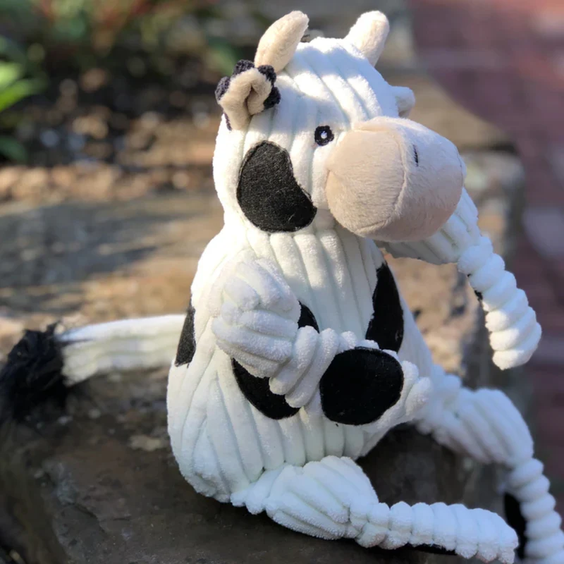 HuggleHounds Dottie Cow Knottie – Robustes Plüschspielzeug mit Quietscher für intensive Kausessions & aktiven Spielspaß