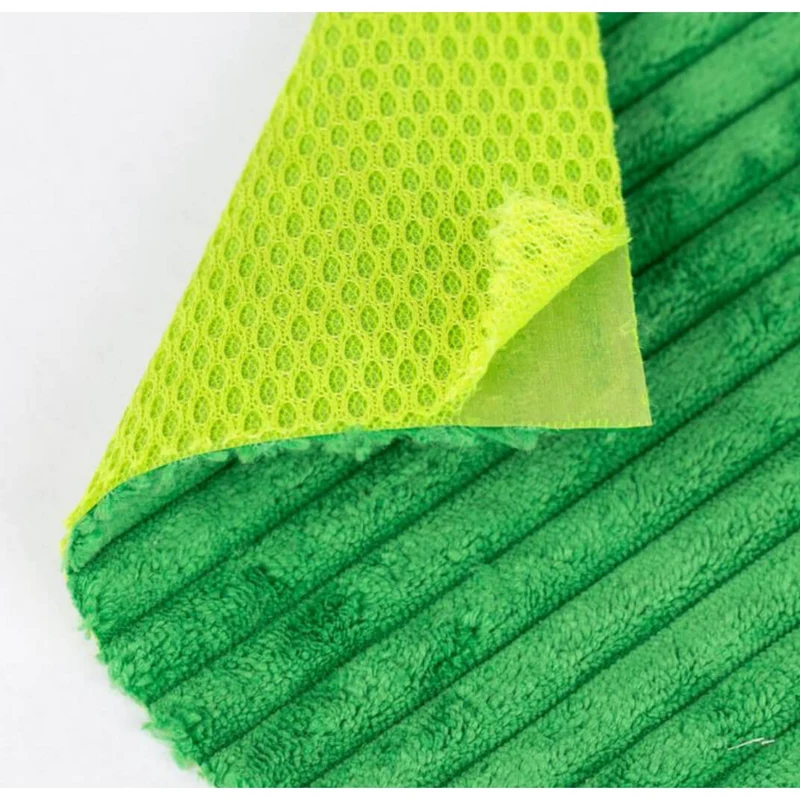 HuggleHounds Fergie Frog Knottie – Strapazierfähiges Plüsch-Hundespielzeug mit Quietscher für langanhaltenden Spielspaß