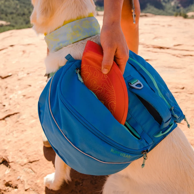 Ruffwear Camp Flyer – Premium Frisbee für Hunde, schwimmfähig, weich & robust für Apportier-Abenteuer am Wasser & Land