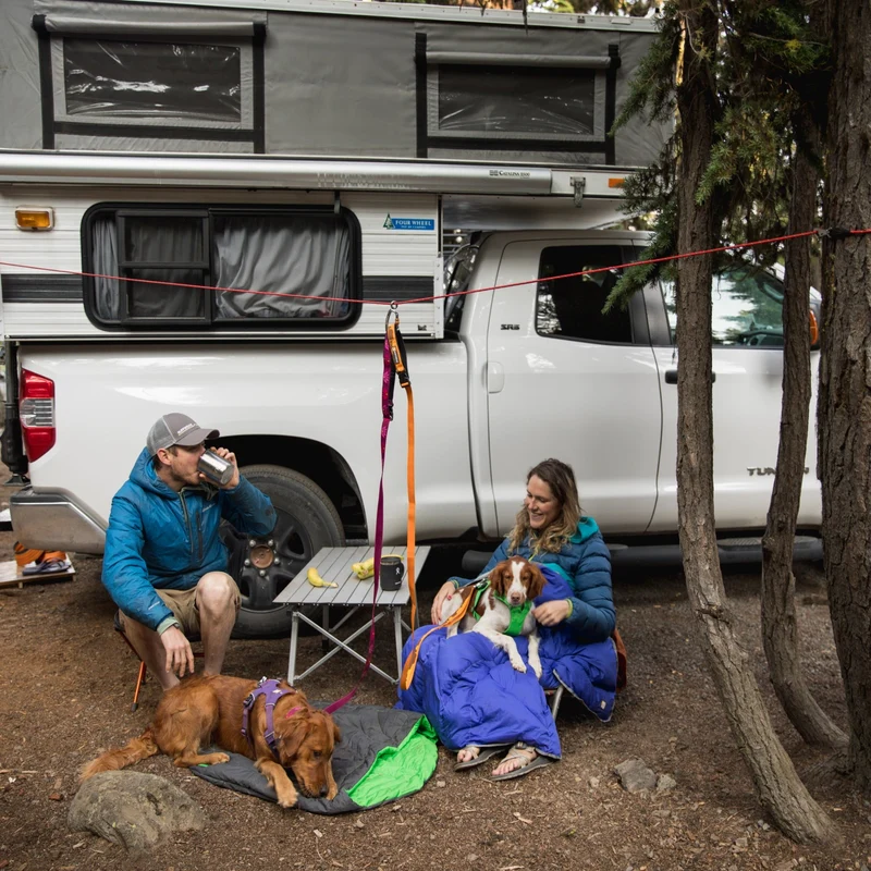 Ruffwear Knot-a-Hitch Hundeanbindung – Flexibles Anbindesystem für Camping, Wandern & Outdoor-Abenteuer mit sicherer Bewegungsfreiheit