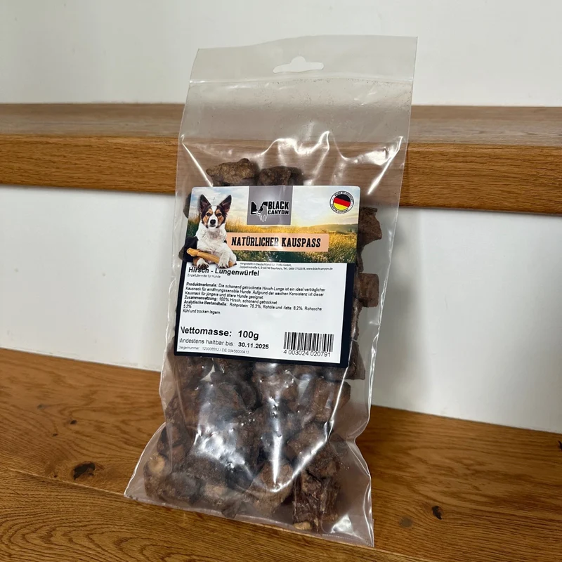 Black Canyon Hirsch-Lungenwürfel – Schonend getrockneter Premium Kausnack für sensible Hunde, weiche Konsistenz für alle Altersgruppen