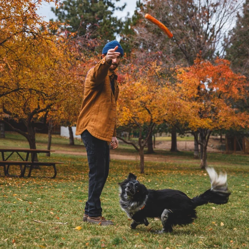 Ruffwear Gnawt-a-Stick – Robustes Kauspielzeug & Apportierstick für aktive Hunde, schwimmfähig & langlebig
