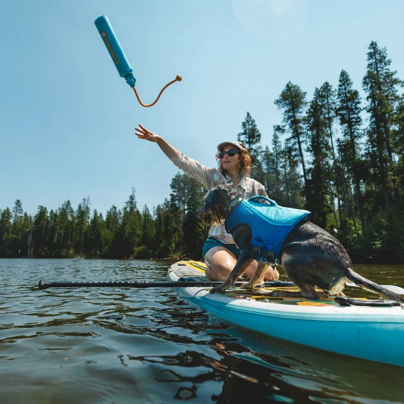 Ruffwear Lunker – Schwimmendes Hundespielzeug für Apportiertraining, Wasserspaß & aktive Hunde | Robust & langlebig