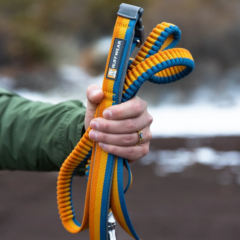 Ruffwear Roamer Leash – Premium Joggingleine mit Hüftgurt für freihändiges Laufen, verstellbare Länge, reflektierende Elemente & Tasche für aktive Hunde