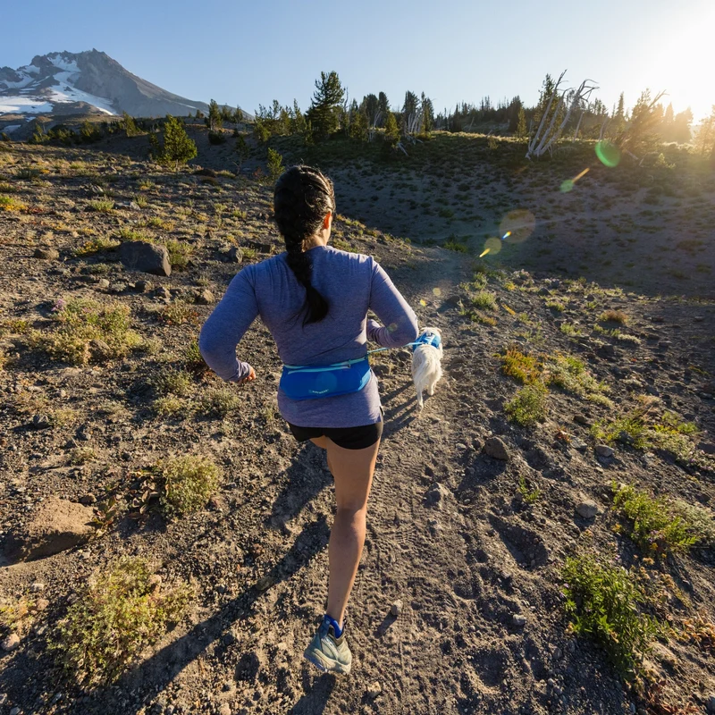 Ruffwear Trail Runner Belt – Premium-Laufgürtel für freihändiges Joggen mit Hund, ergonomisch gepolstert mit Leckerlitasche und sicherer Leinenbefestigung