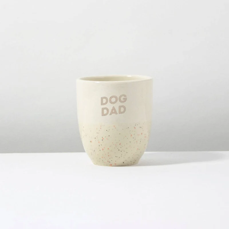ALMA & GUSTL | Becher DOG DAD Sand